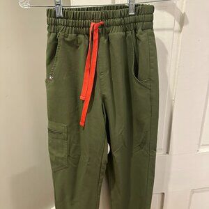 FIGS Zamora High Waisted Petite Jogger Scrub Pant